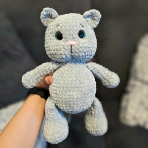 Horgolt cica amigurumi kékesszürke