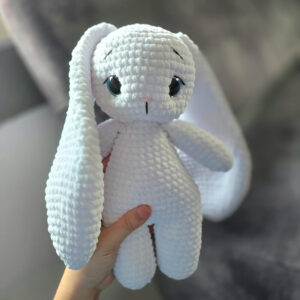 Horgolt hosszúfülű nyuszi amigurumi
