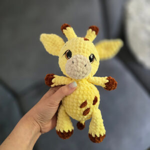 Horgolt zsiráf amigurumi
