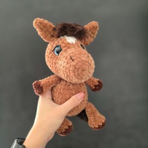 Horgolt ló amigurumi
