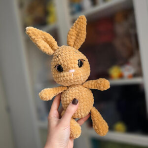 Horgolt álló fülű nyuszi amigurumi